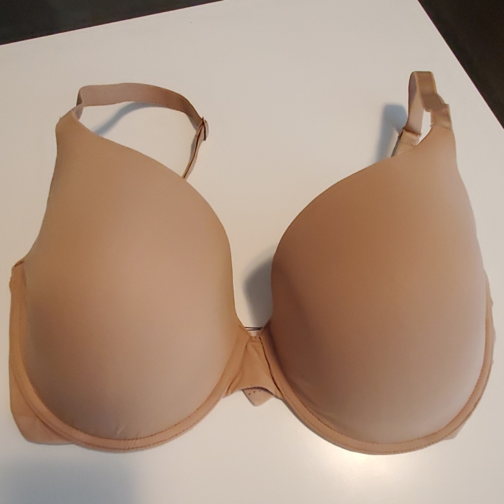 Nude VS t-shirt Demi bra